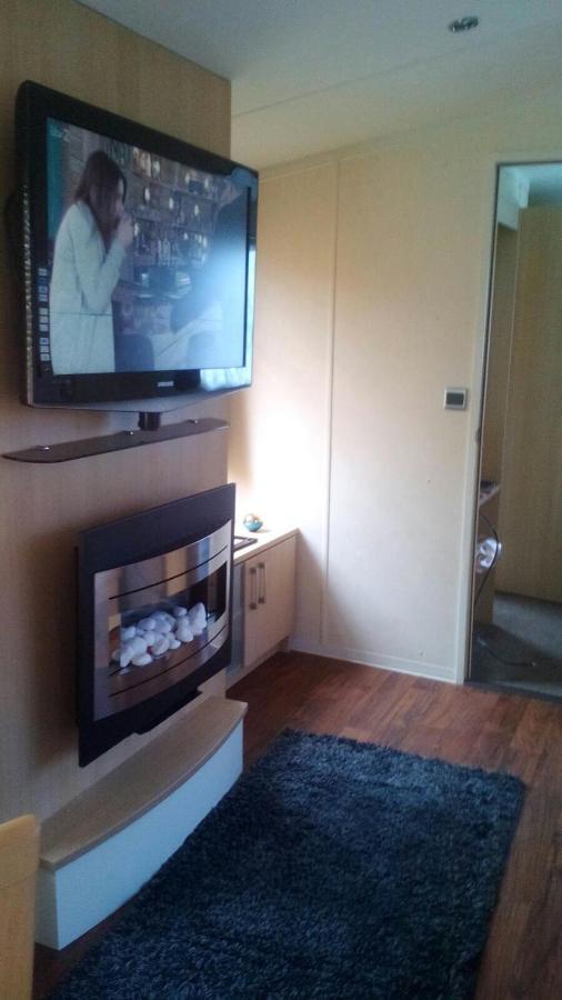 3 Bedroom 2 Bathroom Prestige Caravan Presthaven Sands Talacre Bagian luar foto